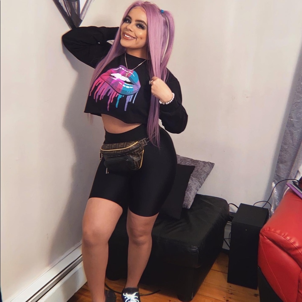 Meet your Posher, Marleni